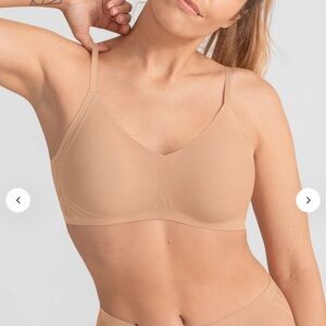 Silhouette Bra XL HoneyLove